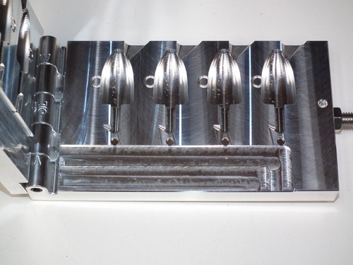 Saltwater Bullet Jig -4 mold 4oz Production CNC Aluminum USA - Picture 2 of 4