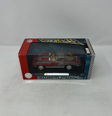 Tampa Bay Buccaneers NFL 1:24 Scale 1963 Corvette Sting Ray LE #/188