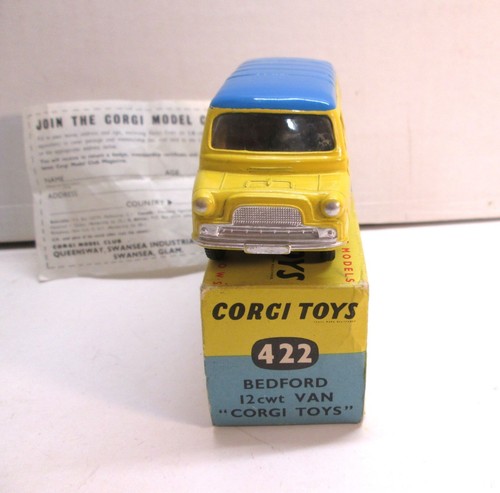 Corgi Toys 422 Bedford Van ''Corgi Toys'' rare Original,