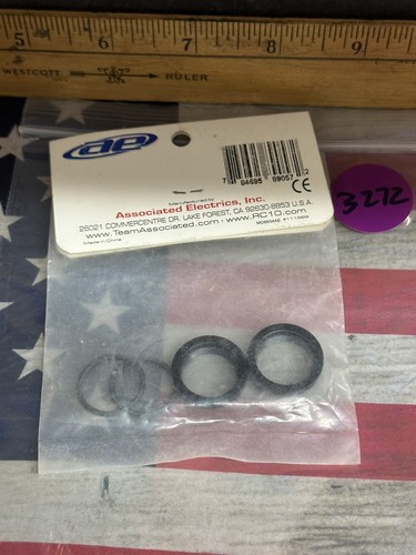 TEAM ASSOCIATED 89057 THREADED SDHOCK COLLARS for: RC8 - Picture 5 of 6