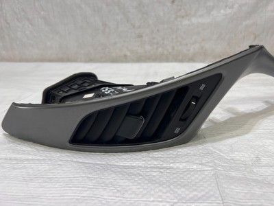 OEM 14 2014 15 16 2016 Hyundai Elantra Left Center Dash Air Vent 