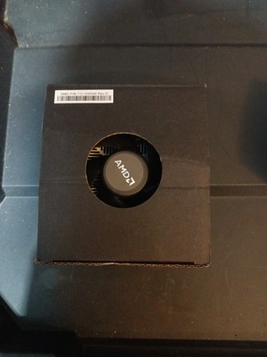 New In Box AMD AM4 Ryzen Wraith Stealth CPU Heatsink Fan 712-000046