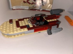 LEGO Star Wars: Land Speeder (8092) & Clone Ship (75000) No Mini figures Or Box