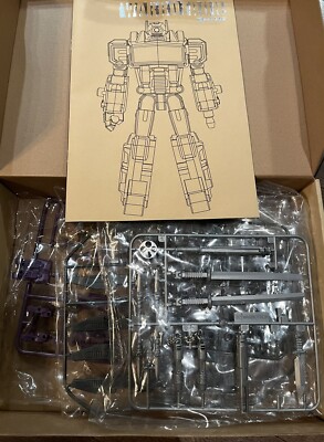 Transformers Warbotron WB01-F X-RAY Masterpiece Shockwave xray New