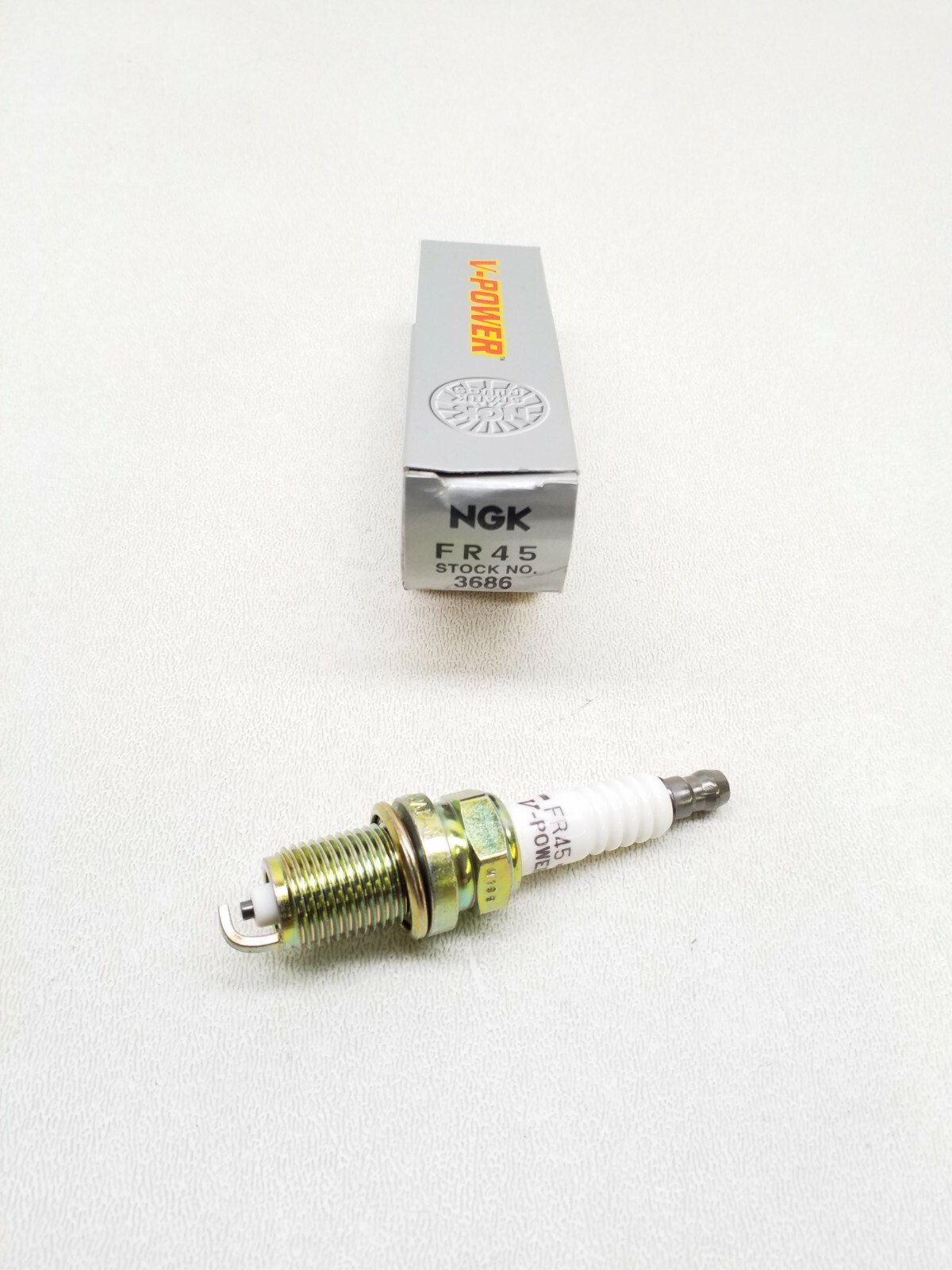 FR45 NGK 3686 V-Power Copper Core Spark Plugs - Qty. 1 Piece