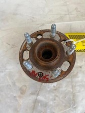 Chevrolet Malibu 2013-2016 sedán cojinete de cubo de rueda trasera lado derecho del pasajero