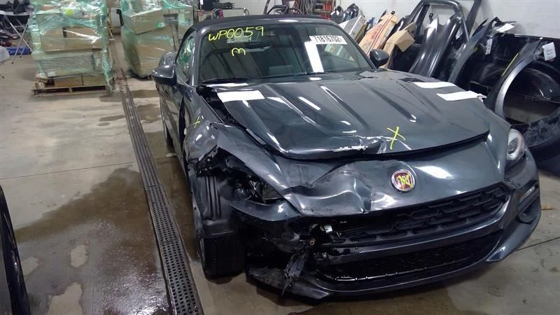 Passenger Right Rear Suspension Assembly Fits 17 Fiat 124 Spider 2647861 - Image 3 of 4