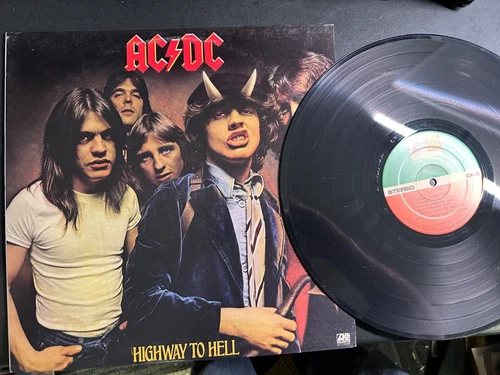 1979 AC/DC - Highway To Hell vinyl SD19244 - Near Mint - SRC plant - ST-A-794325