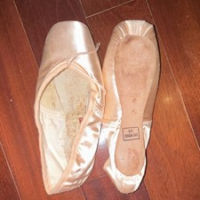 Freed of London DV WING 2.5 Pointe Shoes size 4 - RARE club maker