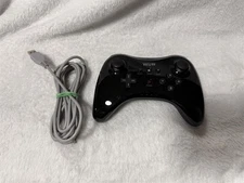 NINTENDO WII U WUP-005 OEM PRO BLACK CONTROLLER WITH CABLE "WORKS GREAT"