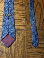 Vintage Egon Von Furstenberg Silk Tie Navy Paisley Made in USA Italy RN 41370
