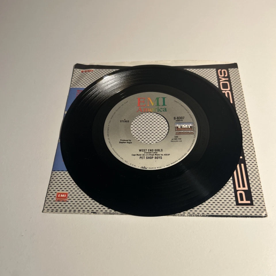 PET SHOP BOYS - West End Girls / A Man Could Get Arrested 45 RPM 7" Record 1985 Foto 4 de 4