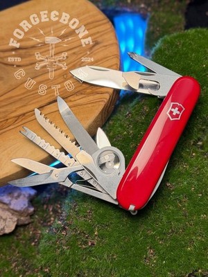 Victorinox Champion C Red (1977-1985) 1.5793, New in box
