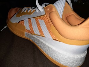 marquee boost yellow