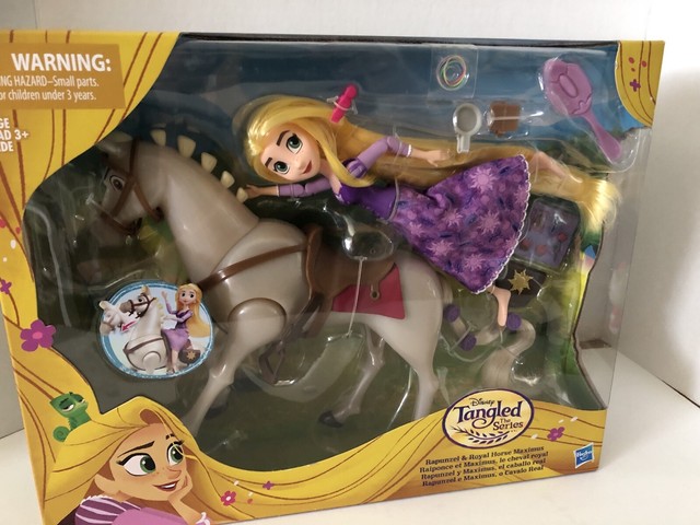 rapunzel and royal horse maximus