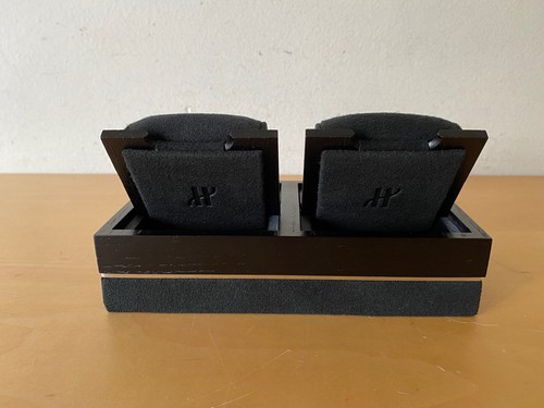 Neu - Uhrenhalter HUBLOT - Holz - 17 X 8,5 X 4 CM - Neu - Picture 8 of 8