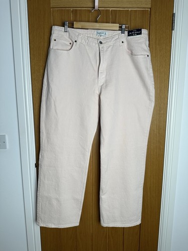 Abercrombie & Fitch Curve Love Light Pink 90s High Rise Distress Jeans 34 18R