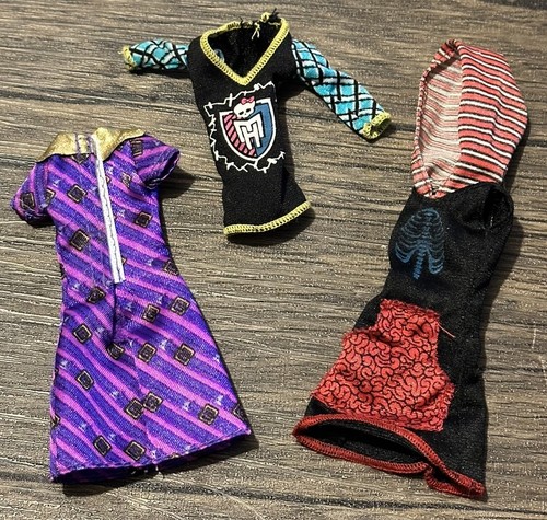 Monster High Clawdeen Wolf Kleid Ghoulia Yelps Frankie Tops Shirts Kleidung Paket - Bild 1 von 8