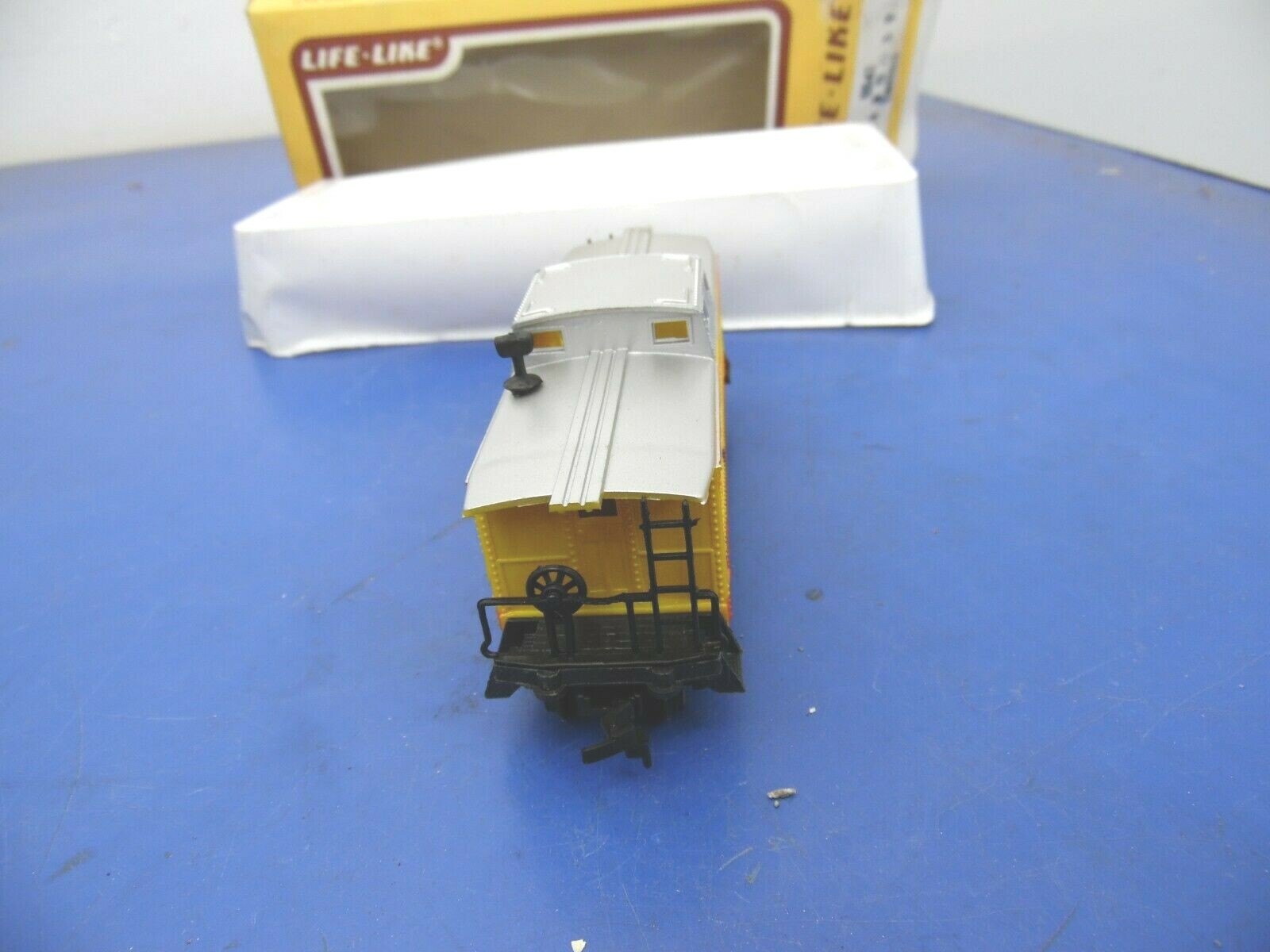 Picture 6 of 12