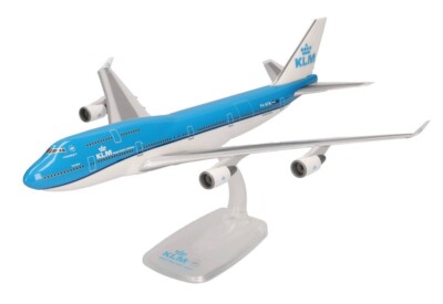 KLM Boeing 747-400 PH-BFW 1/250 scale desk model NEW - Herpa