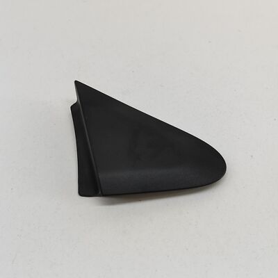 SUZUKI SX4 S-Cross JYB Front Right Mirror Triangle Trim 83950
