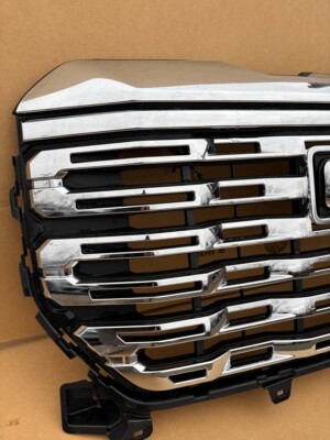 2022-2024 Gmc Sierra 1500 Denali Ultimate Front Grille W/Cam OEM