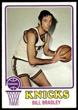 1973 TOPPS BILL BRADLEY 82 NRMT BASKETBALL NEW YORK KNICKS