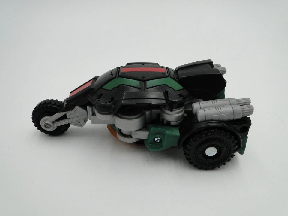 Teenage Mutant Ninja Turtles  Figure to Vehicle Raphael to Stealth Cycle 5.5" - Image 2 of 4