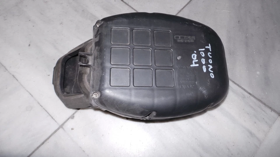 APRILIA RSV 1000 TUONO GEN 2 2004 FILTER BOX USED GENUINE - Image 2 of 4