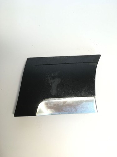 Volkswagen Touareg I 2008 Vorne rechts Beplankung Zierleiste Kotflügel IRG18657