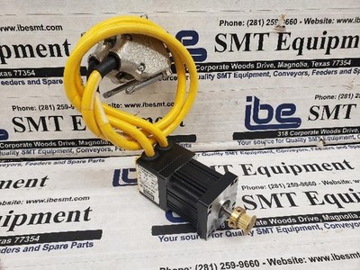 NEW Parker Compumotor Servo Motor - CM160AE-00586 - 4740781 w/Warranty