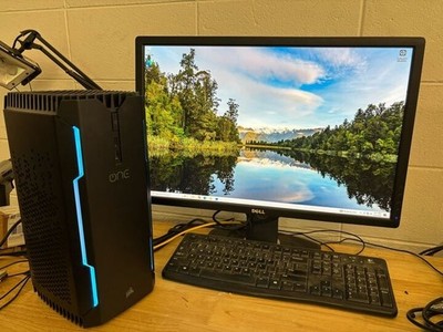 Corsair ONE Pro Custom PC Intel i7-7700K 4GB RAM 480GB SSD 11GB GPU Win 10 Home