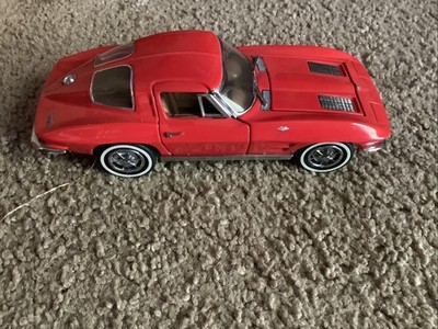 1963 Corvette Sting Ray Split Window 1/24 Red Franklin Mint Diecast