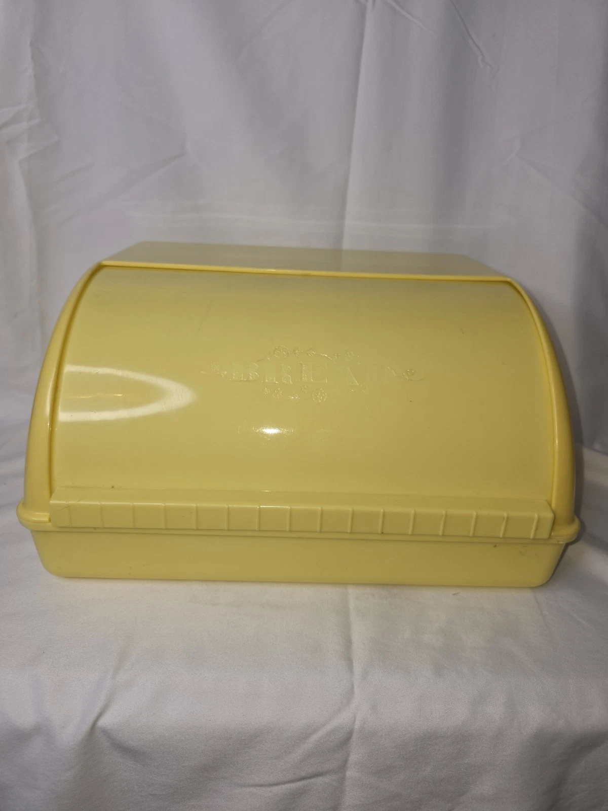 Yellow Plastic Rectangular Bread Box with Roll Top Lid
Opens in a new window or tab