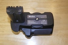 Meike Battery Grip  BP-500 for  A500/A550 pro