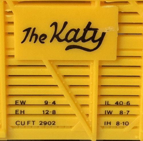 Model Power The Katy Cattle Car - Picture 7 of 12