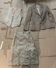 Vintage Avoca Handweavers Skirt & Vest &jacket  Womens Size 10 Pure Wool