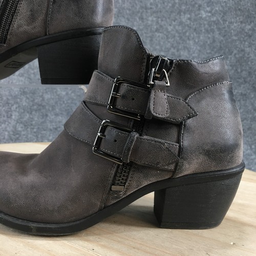 Nicole Boots Womens 6.5 M Dawn Zip Buckle Moto Ankle Bootie Grey Faux Leather - Picture 3 of 20