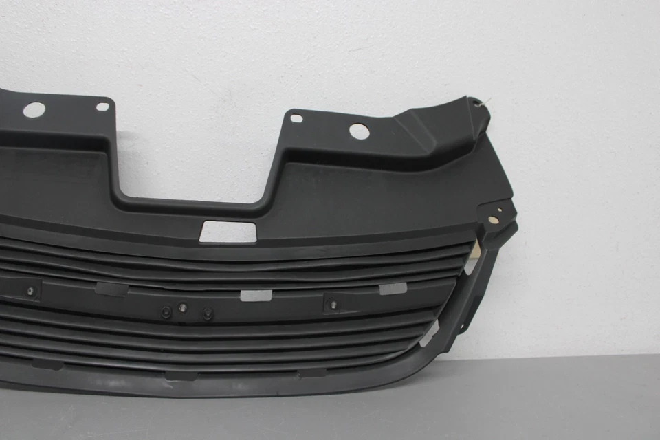 2005 2010 CHEVROLET COBALT FRONT UPPER GRILLE Foto 3 de 4