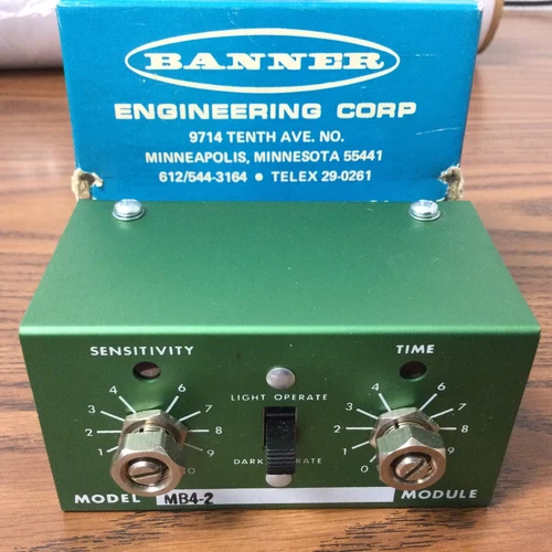 Banner MB3-4 Plug-In Modulated Photoelectric Amplifier Logic Module 2032 (LN52E)