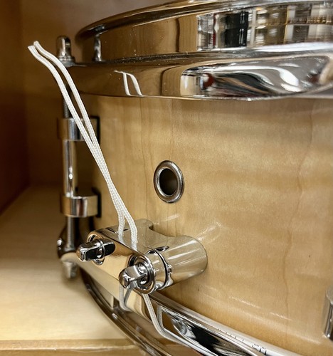 Doc Sweeney 4.75x14 Impact Series Stave Shell Snare drum in Natural Curly Maple - Picture 4 of 4