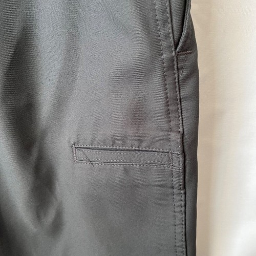 PGA Tour Golf Shorts Gray Cargo Pockets Activewear Mens Size 36 - Picture 4 of 8