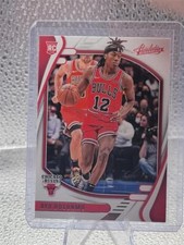 2021-22 PANINI CHRONICLES ABSOLUTE AYO DOSUNMU ROOKIE CARD RC (#231)