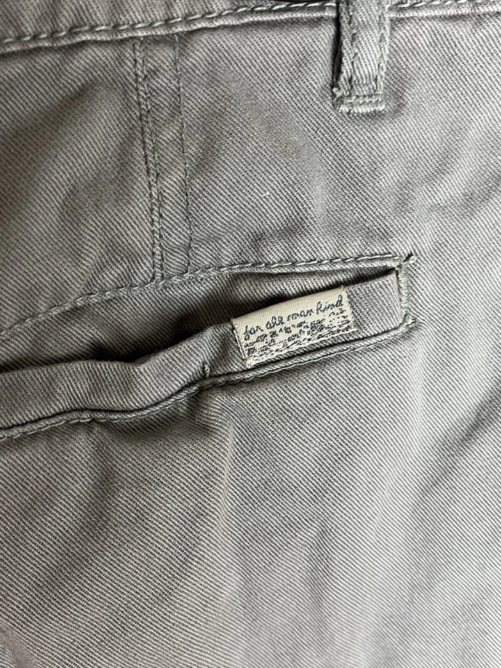 7 For All Mankind Boys Size 14 Gray Shorts 100% Cotton - Image 3 of 4