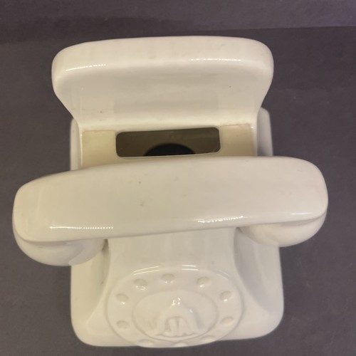 Jonathan Adler Smart Phone Stand w/ Slots for Charging Cable White Porcelain - 第 2/9 張圖片