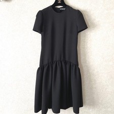 Alexander McQueen Dress Size 38 Black Knee Length Short Sleeve Wool Blend