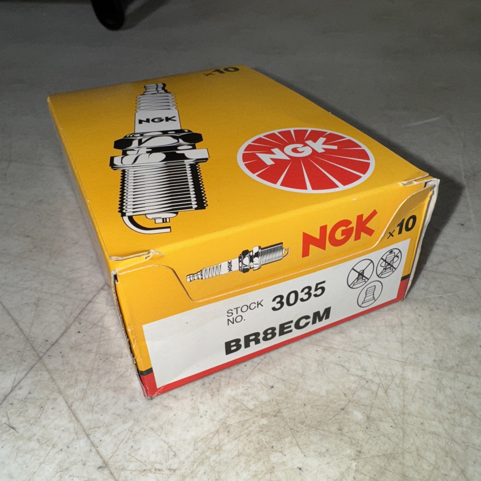 NGK 3035 Spark Plug - BR8ECM Box Of 10