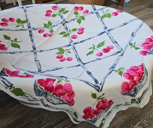 VTG DUNMOY Ireland Square Tablecloth 33" x 34" Cherries, Trellis, Cherry Baskets