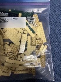 LEGO Architecture 21005 Fallingwater 100% Complete Good Shape