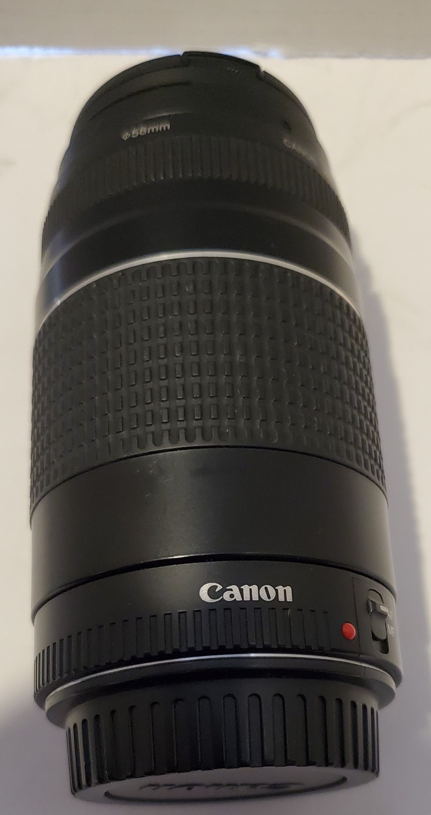 Canon Zoom Lens EF 75-300MM 1:4-5.6 III Lens
